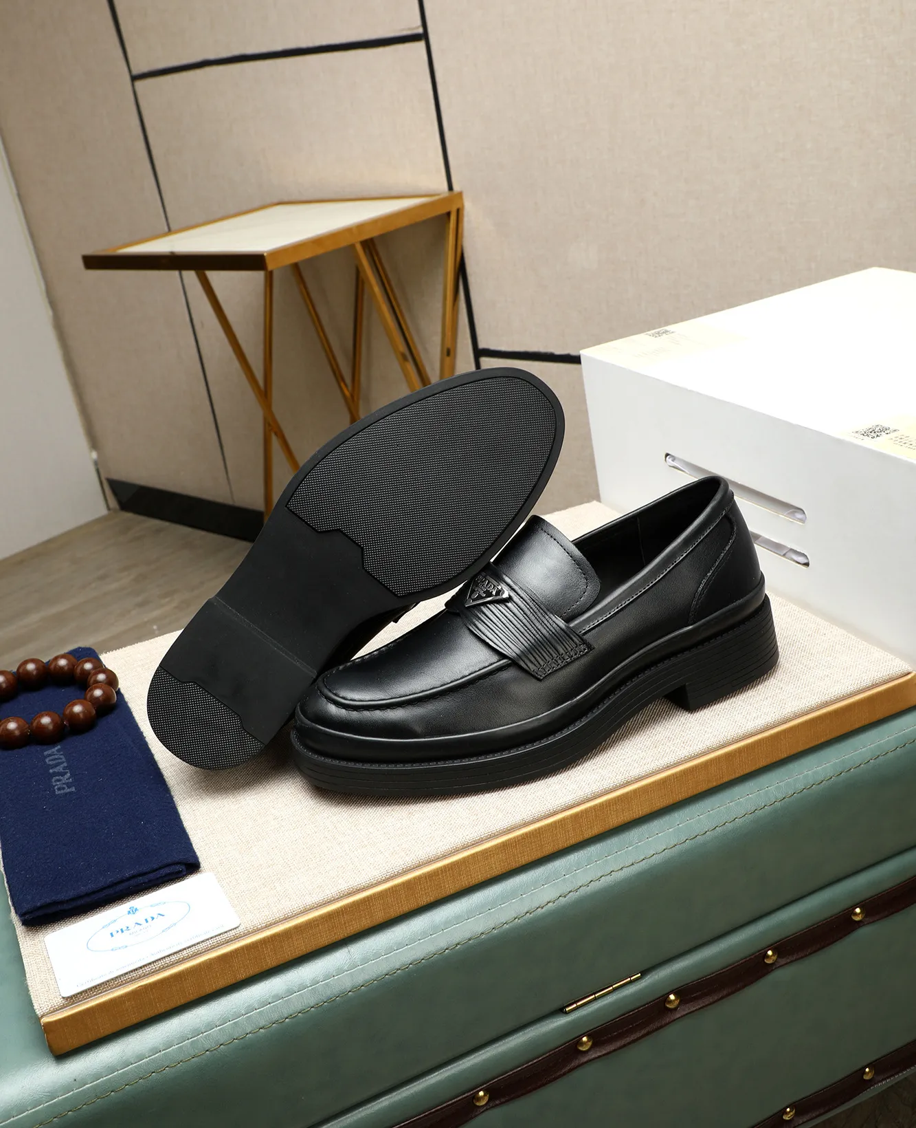 Men's men's shoes 💰540 (water-dyed cow leather) 📛📛PRADA high-end counter's latest formal business leather shoes 👔original and highest quality! Imported from Italy 🇮🇹 first-layer calfskin fabric ➕ cowhide lining Original outsole Formal size: 38➖44 (45 customized)